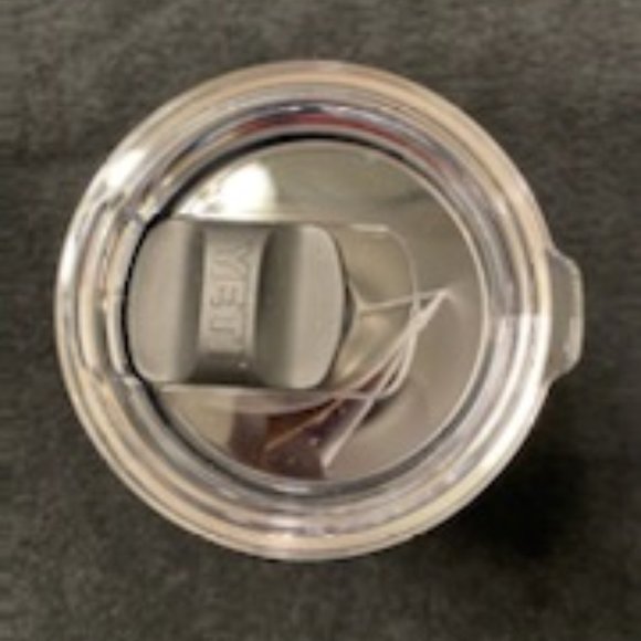 Peloton X Yeti 20oz - Picture 3 of 3